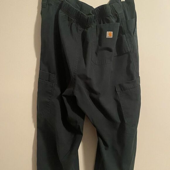 Carhartt Green Cargo capris, size XL - Picture 2 of 4